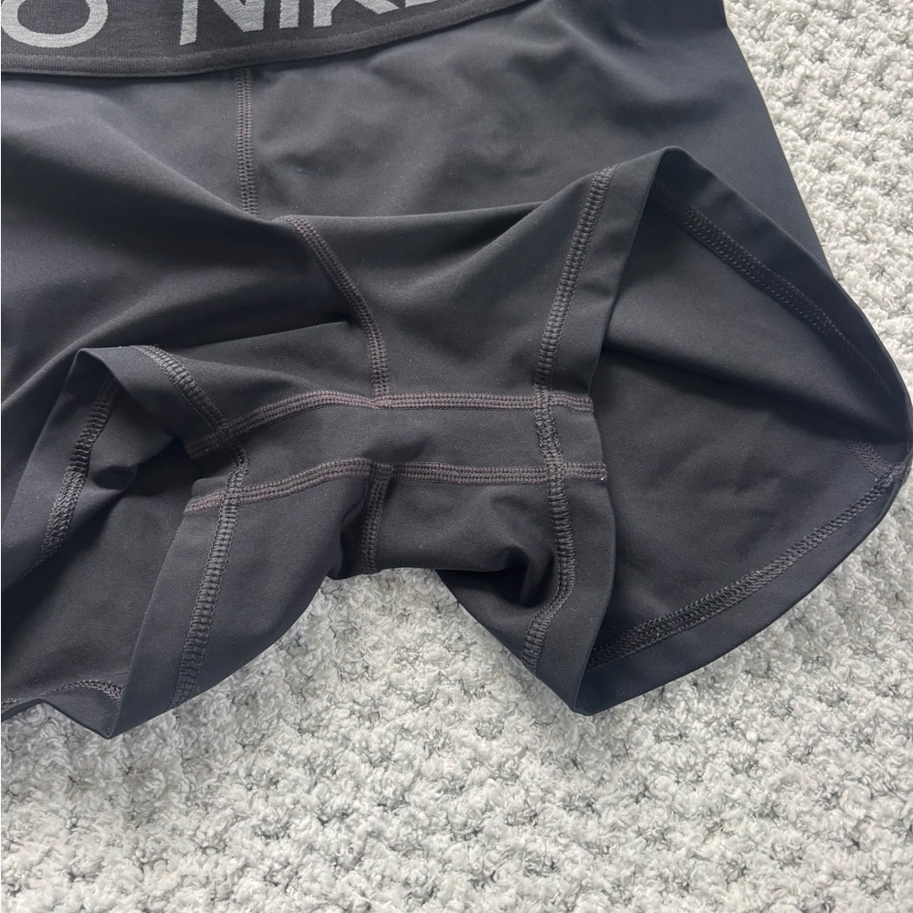 Nike Women's Black Athletic Shorts - Picture 2 of 5